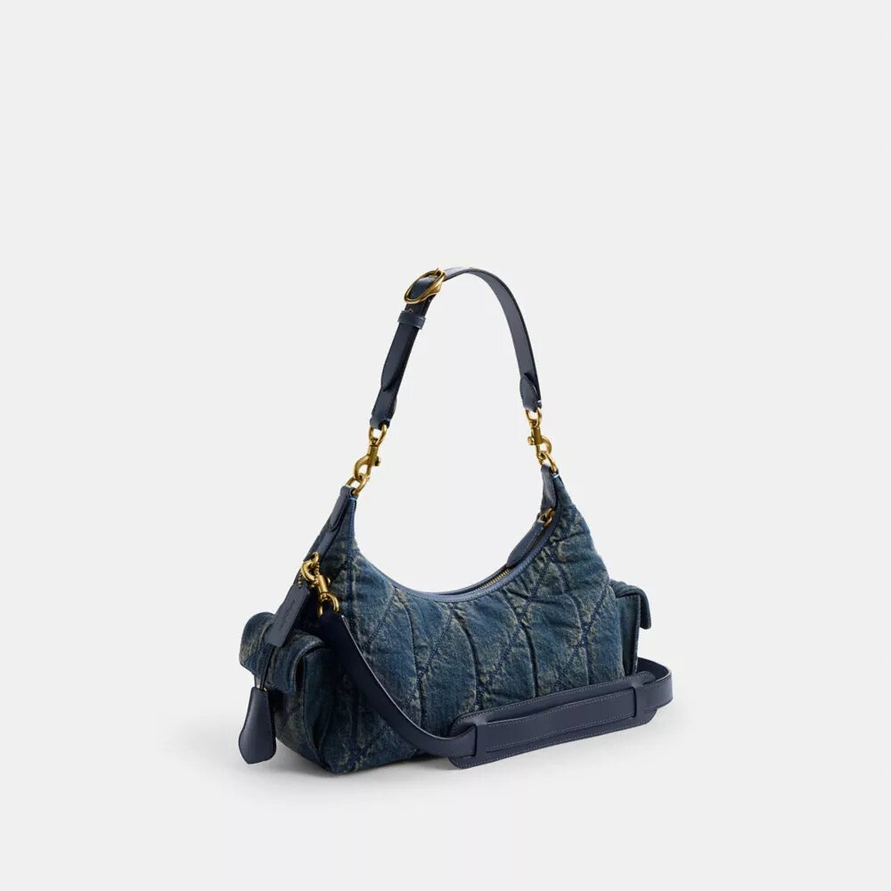 Pocket Juliet-väskan 30 i regenererad bomullsdenim med quiltning