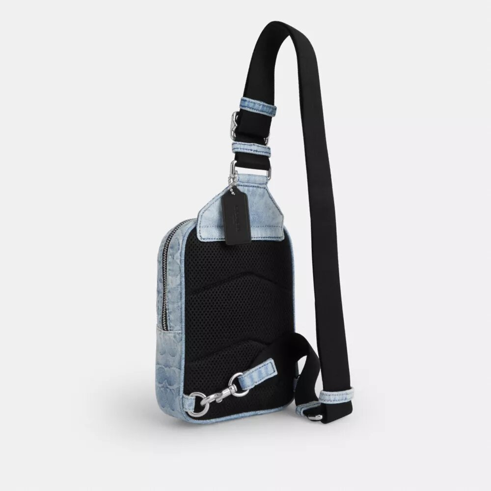 Racer Sling Pack i Loved Signature Denim