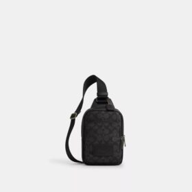 Racer Sling Pack i Signature Canvas