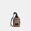 Racer Sling Pack i Signature Canvas