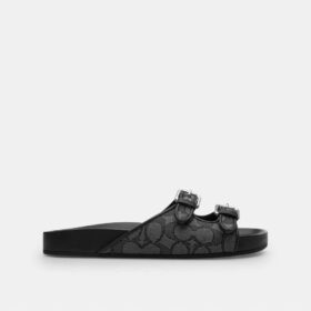 Sandaler med två spännen i vårt signaturjacquard