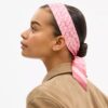 Signatur-silkescarf i smal modell