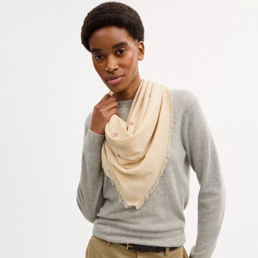 Signature stor fyrkantig scarf med vintage-rosmönster