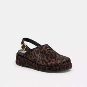 Skulpterad platåclog med leopardmönster