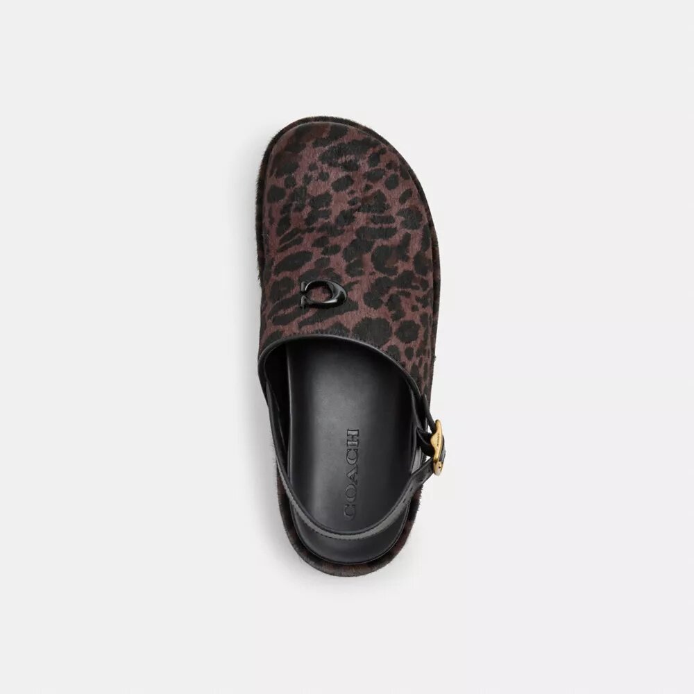Skulpterad platåclog med leopardmönster
