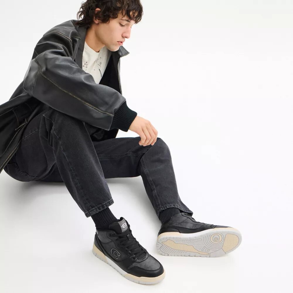 Soho Mid Top-sneaker i Signature Canvas
