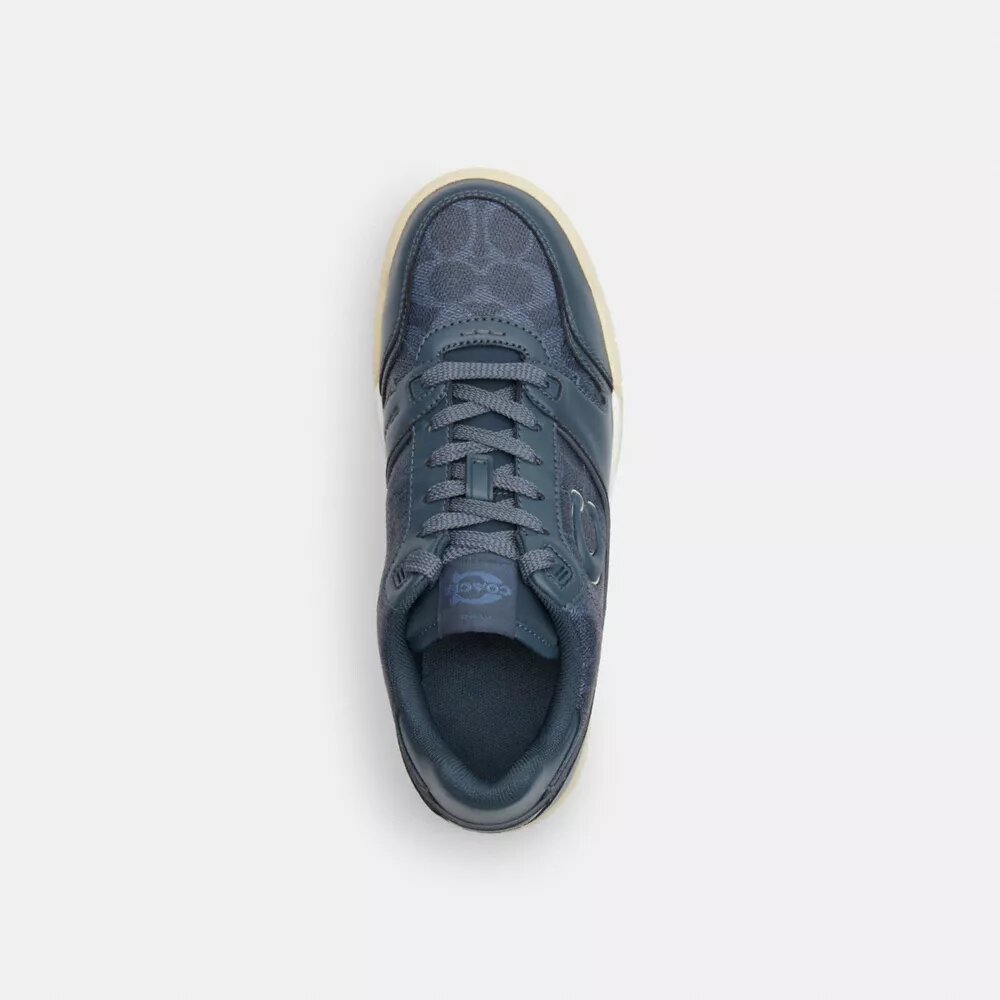 Soho-sneakers i Signature Canvas