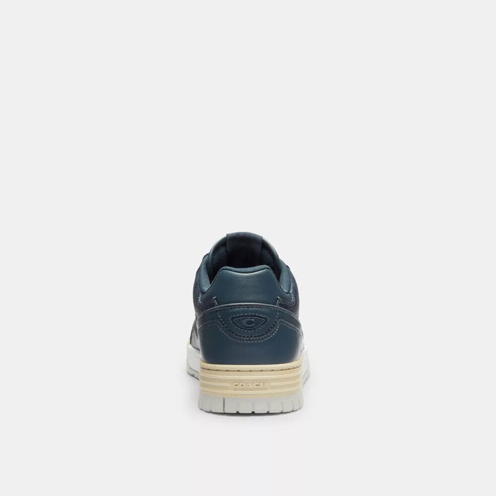 Soho-sneakers i Signature Canvas