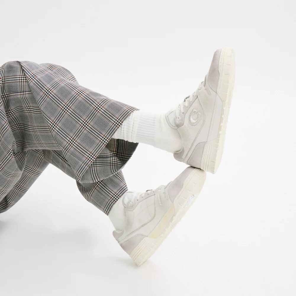 Soho-sneakers i slitet läder