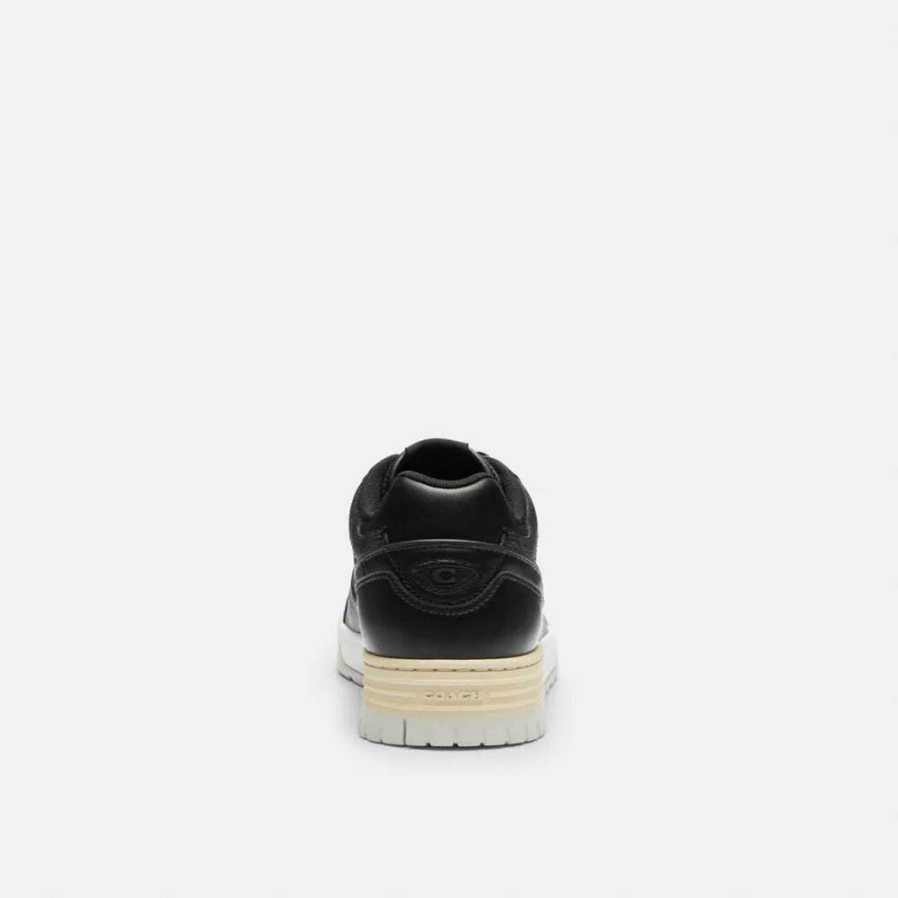 Soho-sneakers med Signature Canvas