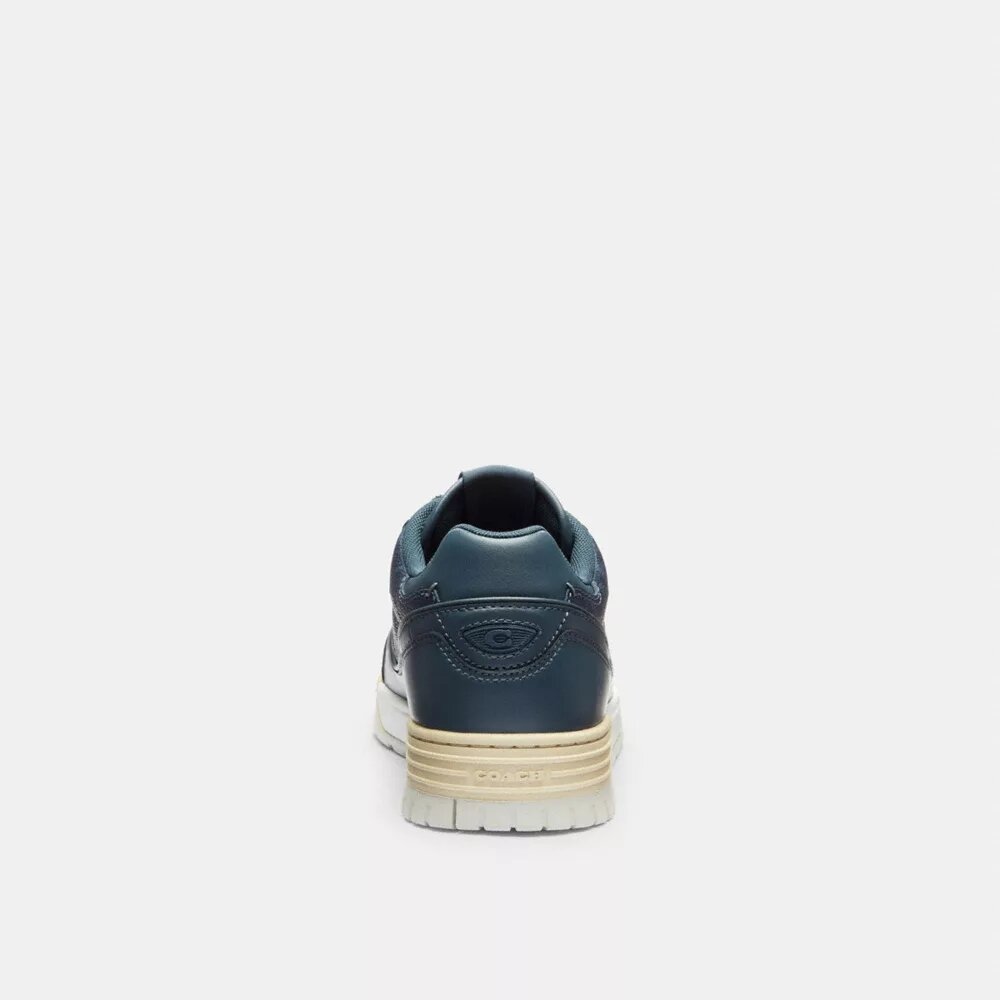 Soho-sneakers med Signature Canvas