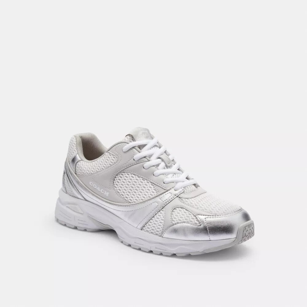 Sportsneakers