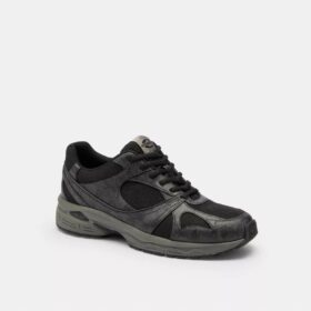 Sportsneakers i Signature Canvas
