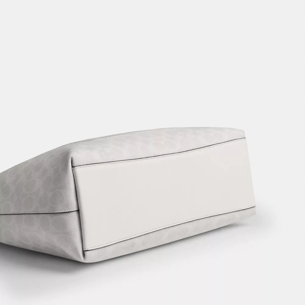 Station Tygkassar i Signature Canvas
