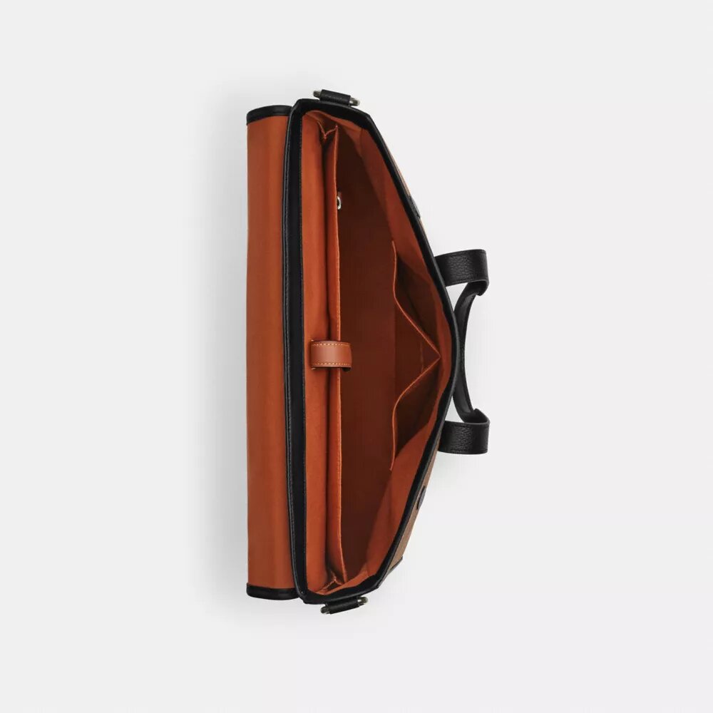 Sullivan Portfolio Brief i Signature Canvas
