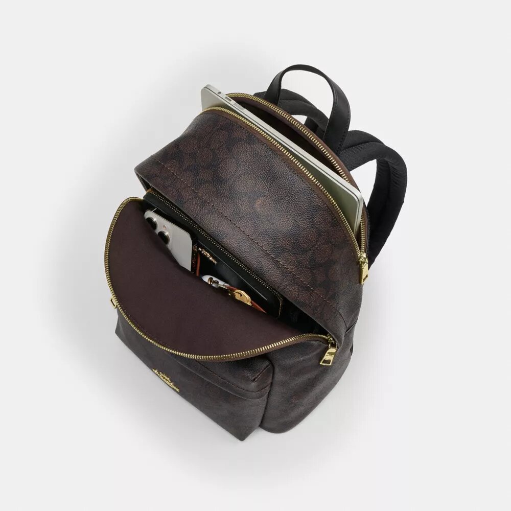 Taylor Small-ryggsäck i Signature Canvas