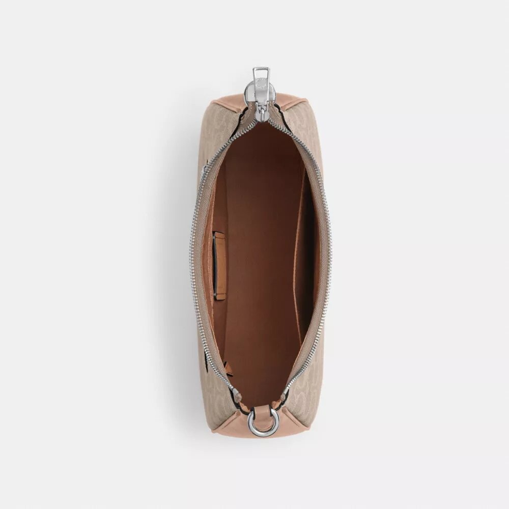 Teri Hobo-väska i Signature Canvas