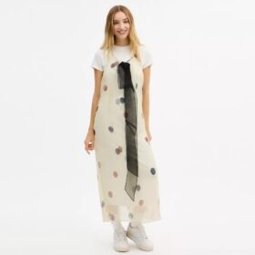Tryckt ballongklänning i organza