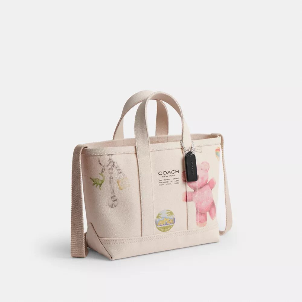 Utility Tote 27 med skissmönster