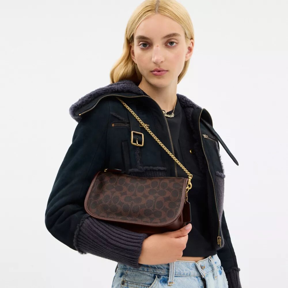 Waverly-väskor i Signature Canvas